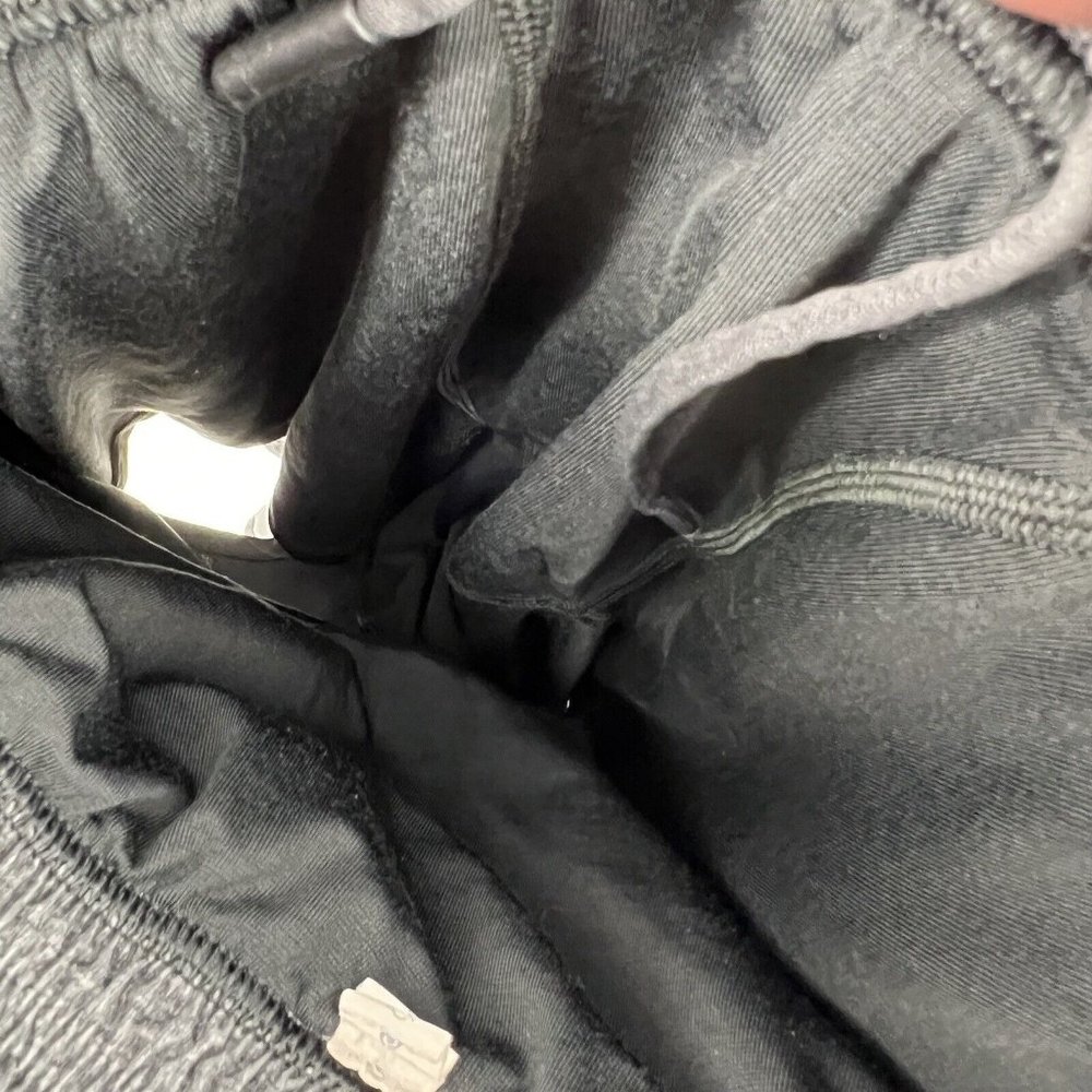 Lululemon Men's L Pace Breaker Shorts Gray 9" Inseam Liner Activewear Gym - Picture 10 of 10